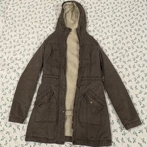 Hollister Y2K Sherpa-Lined Jacket – Snatched Fit — Women’s Small — Taupe Olive